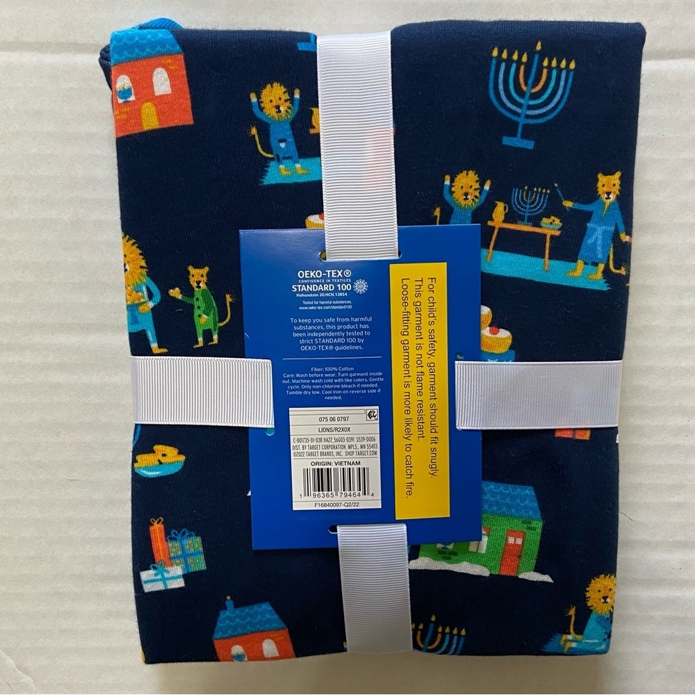 COPY - Target Kids Pajama Set Hanukkah Family Unisex Matching Pajamas Dreidel L… - Picture 10 of 10